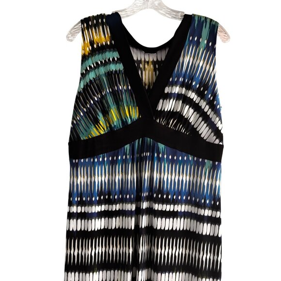 Womens Size Large V-Neckline Sleeveless Maxi Dress With Abstract Pattern - Picture 4 of 8